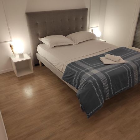 Tres Bel Appartement Avec Grand Jardin, Proche De Paris Vitry-sur-Seine Esterno foto