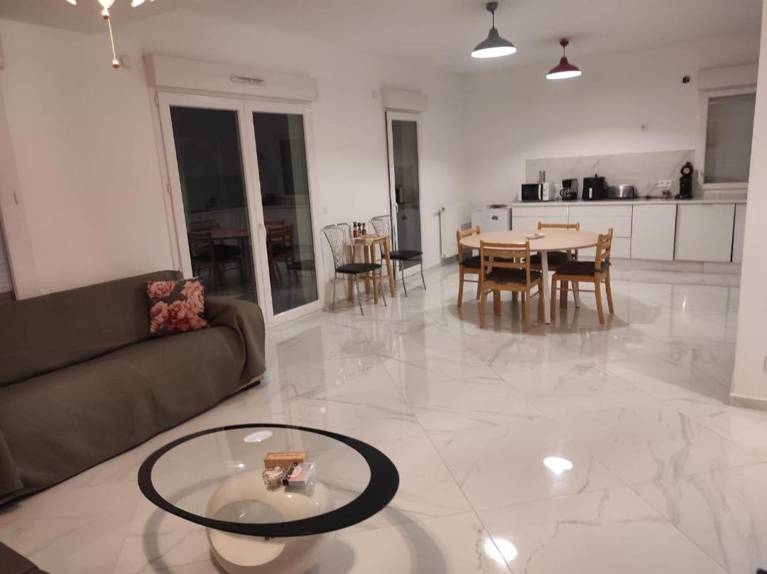 Tres Bel Appartement Avec Grand Jardin, Proche De Paris Vitry-sur-Seine Esterno foto